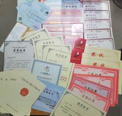说明: C:\Users\admin\Desktop\2022年伟德国际bevictor1946考研再创佳绩\南4 501 五朵金花1.jpg